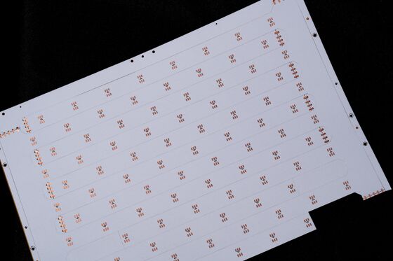 Placas de circuitos flexibles de doble capa personalizable con nivel de protección contra incendios V0 para PCB de cinturón LED